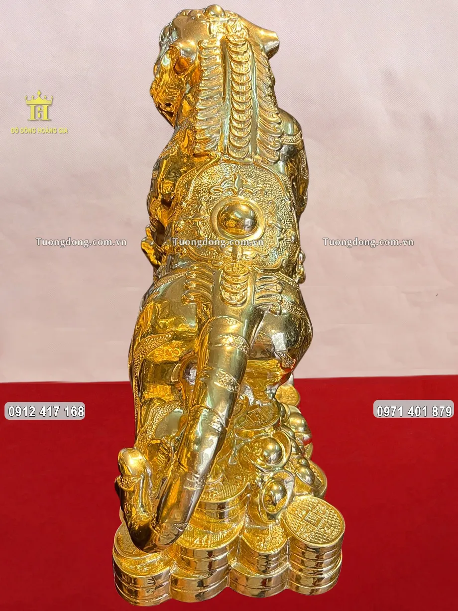 Hình ảnh phần lưng của linh vật Hổ